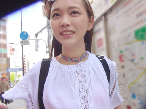 《台湾の美少女メイラン》『アニメ大好き♥』スレンダー美乳おっぱいのヲタク外国人をナンパして、マンコを責めてあげるｗ